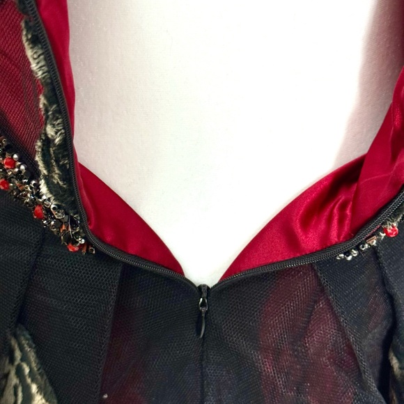 Peggy Jennings COUTURE Black & Red Velvet Roses Emb Dress - Picture 9 of 12